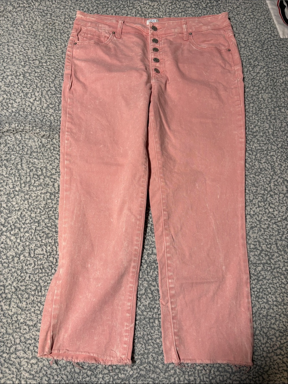 Time and Tru Dusty Rose Button-Front Wide Cropped Jeans